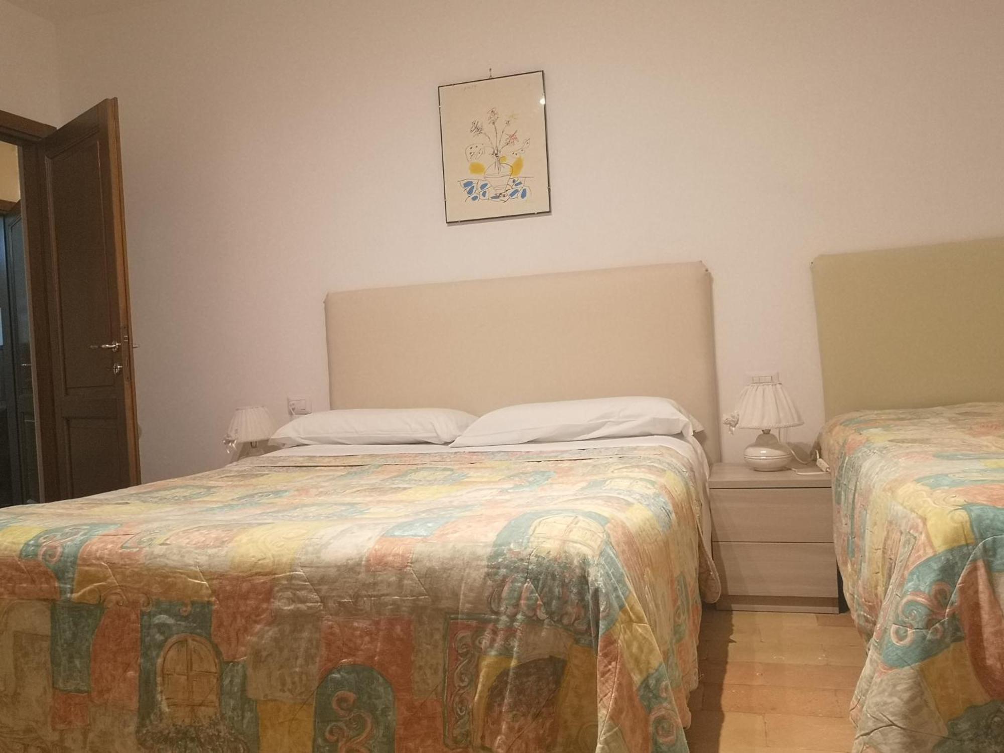 Bed and Breakfast Il Gelsomino Foligno Exterior foto